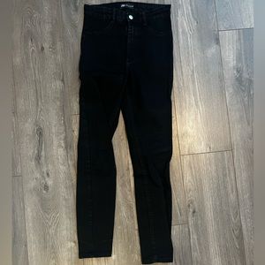 Black ZARA stretch denim skinny jeans